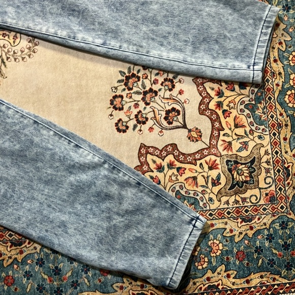 Time & tru jeggings - Picture 4 of 8